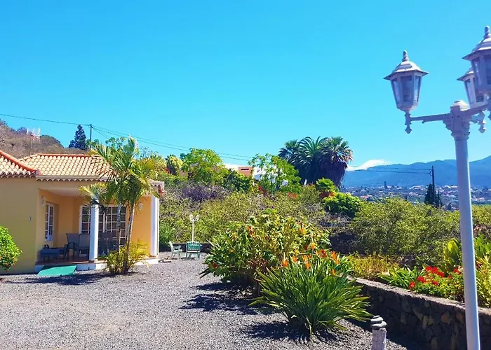 Villa Los Lomos