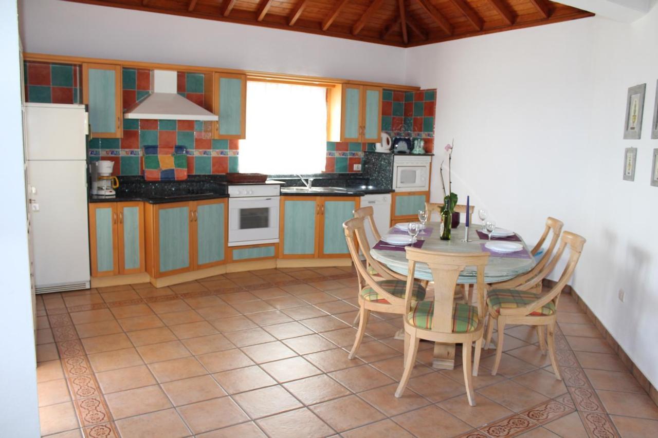 Holiday home Lomos